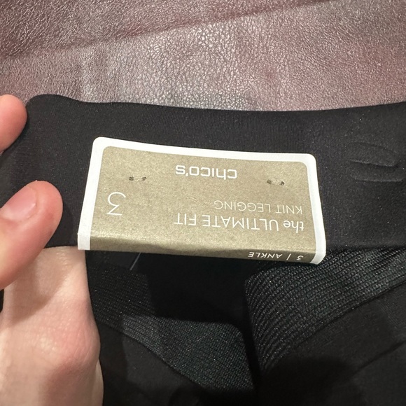 Chicos pants - Picture 3 of 3